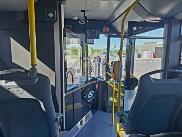 Autobus elektryczny w środku