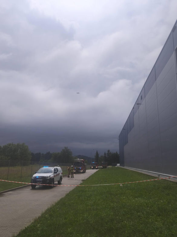 Burze spustoszyły Dolny Śląsk. Setki interwencji strażaków i ewakuacja obozów harcerskich