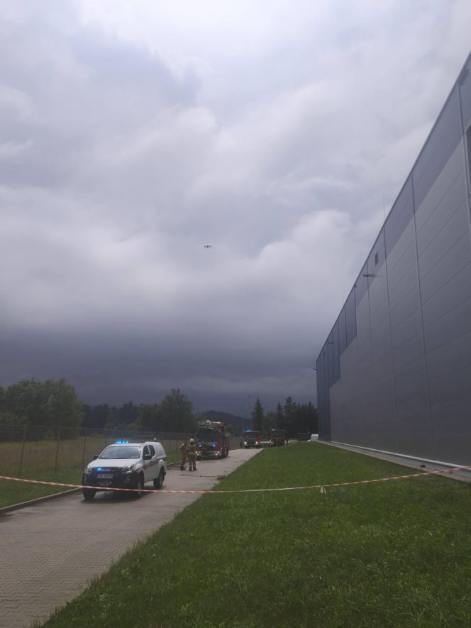 Burze spustoszyły Dolny Śląsk. Setki interwencji strażaków i ewakuacja obozów harcerskich