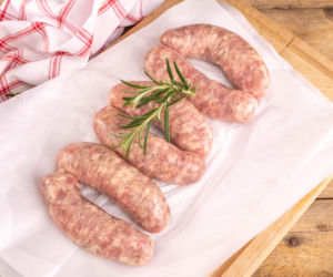 Jak przechowywać białą kiełbasę po świętach, żeby nie straciła smaku? Ten jeden szczegół ma znaczenie