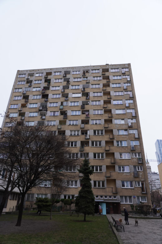 Blok z "Czterdziestolatka" współcześnie - tak wygląda