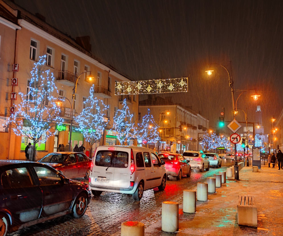 Boże Narodzenie 2021: Świąteczne iluminacje w Białymstoku