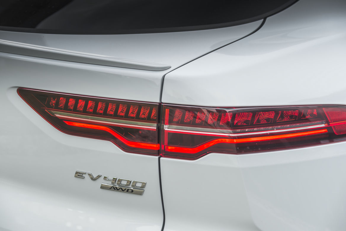 Jaguar I-Pace EV400 AWD SE