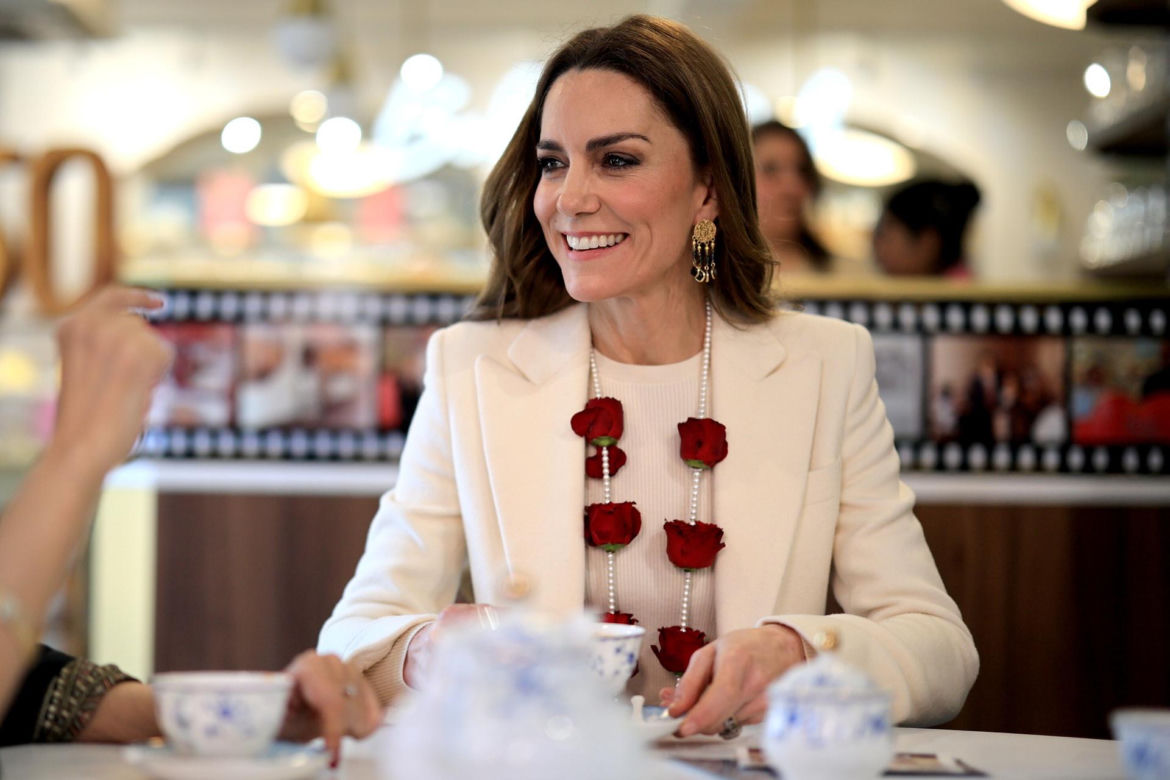  Stare zdjęcia księżnej Kate! Nie uwierzysz, jak się zabawiała