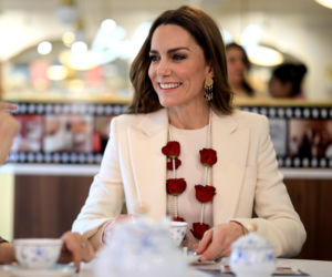  Stare zdjęcia księżnej Kate! Nie uwierzysz, jak się zabawiała