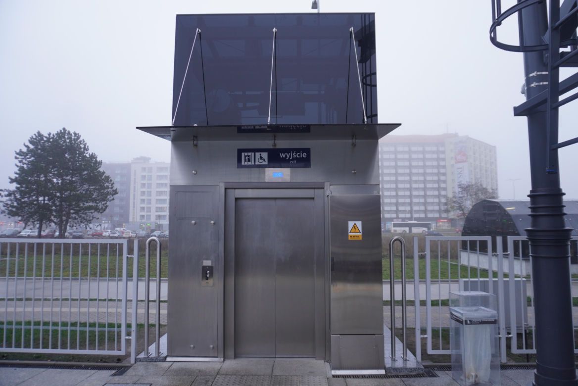 Oficjalny koniec modernizacji stacji Białystok. Tak wygąda teren przy dworcu PKP