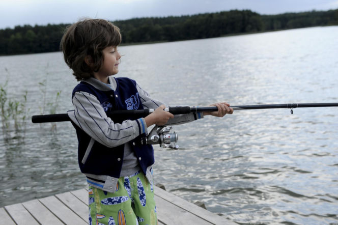 Mateusz Pawłowski jest dziś nie do poznania. Tak zmienił się Kacperek z serialu "Rodzinka.pl"