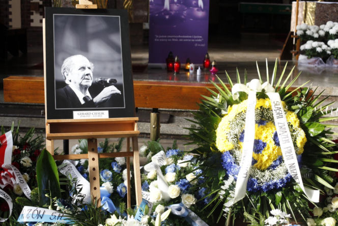 Łącznik: widowisko o Gerardzie Cieśliku