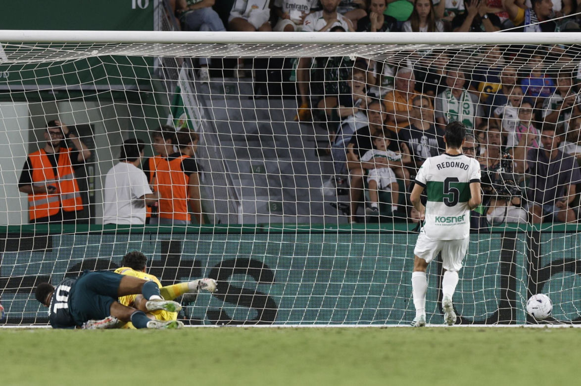Mbappe i Vinicius wywołali skandal w Hiszpanii