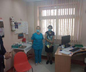 RZESZÓW: To historyczny moment! Pierwszą zaszczepioną przeciw COVID-19 jest epidemiolog