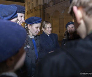 Marta Nawrocka uroczystym spotkaniu z harcerzami