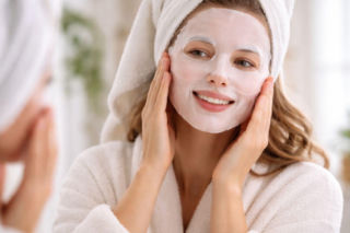 Viralowa maseczka z Rossmann za 2,69 zł! Takiej okazji nie można przegapić