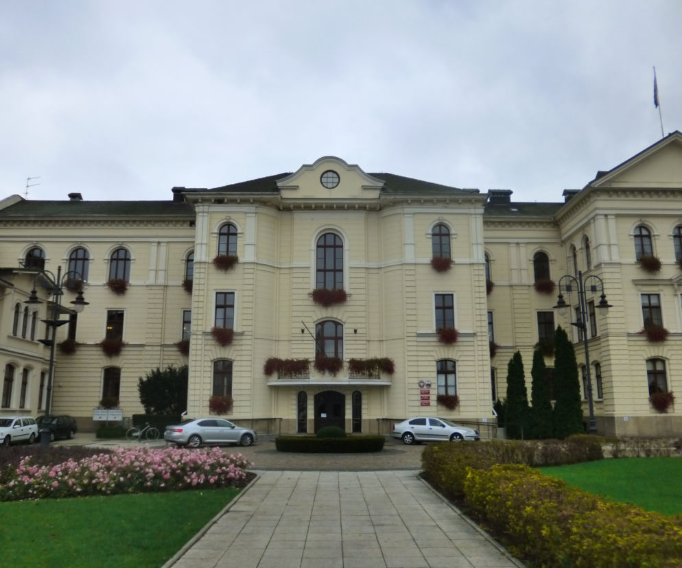 Chcecie zwiedzić gabinet prezydenta Bydgoszczy i poznać tajemnice sali sesyjnej? Ratusz zaprasza na drzwi otwarte!