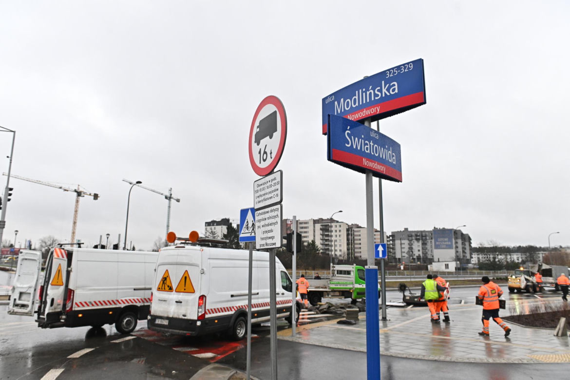 Nowe skrzyżowanie na Białołęce. Przebitka Światowida do Modlińskiej otwarta!