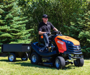 Traktor ogrodowy