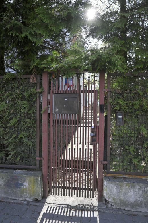 Niekończący się remont sąsiadów Kaczyńskiego