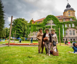 Sierpniowy wieczór w Łężanach. 23 sierpnia ponownie otworzą się bramy 