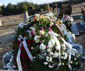 Podkarpacie. Bliscy pożegnali tragicznie zmarłego bohaterskiego tatę Anielki [ZDJĘCIA]