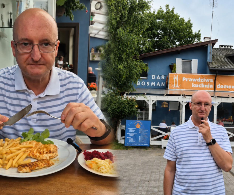 Piotr Wawrzyk podczas jedzenia obiadu. Obok na miniaturze stoi przed barem Bosman. O jego recenzji przeczytasz na SE.