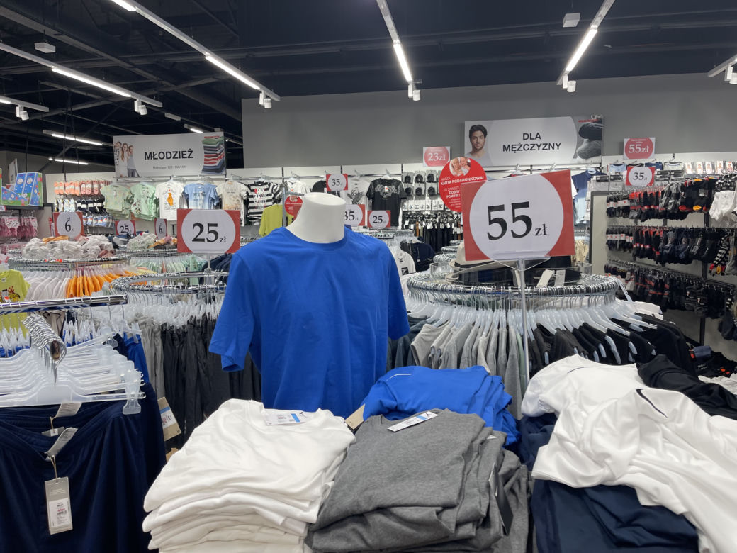 Otwarcie pierwszego w Polsce sklepu Woolworth w centrum handlowym Atut w Krakowie