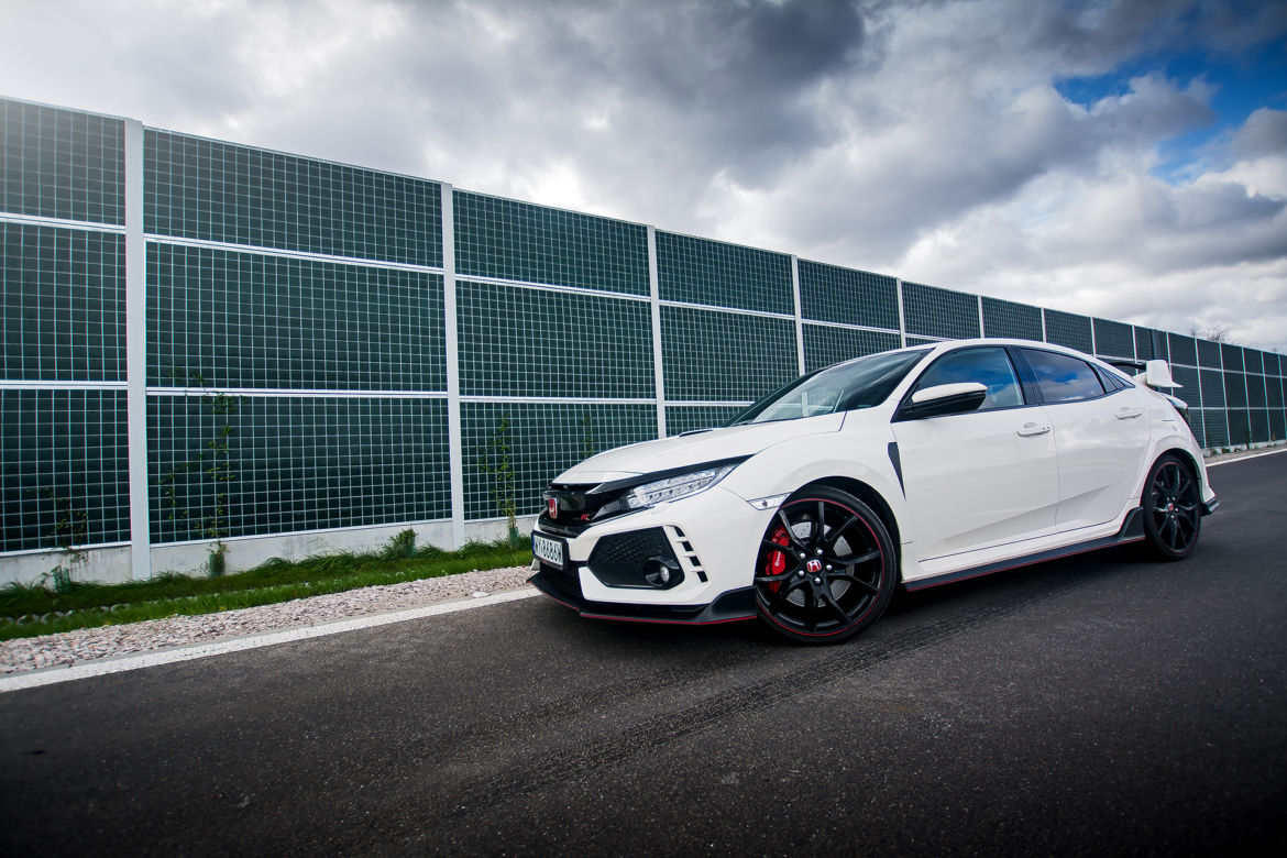 Honda Civic Type R 2.0 i-VTEC Turbo 320 KM