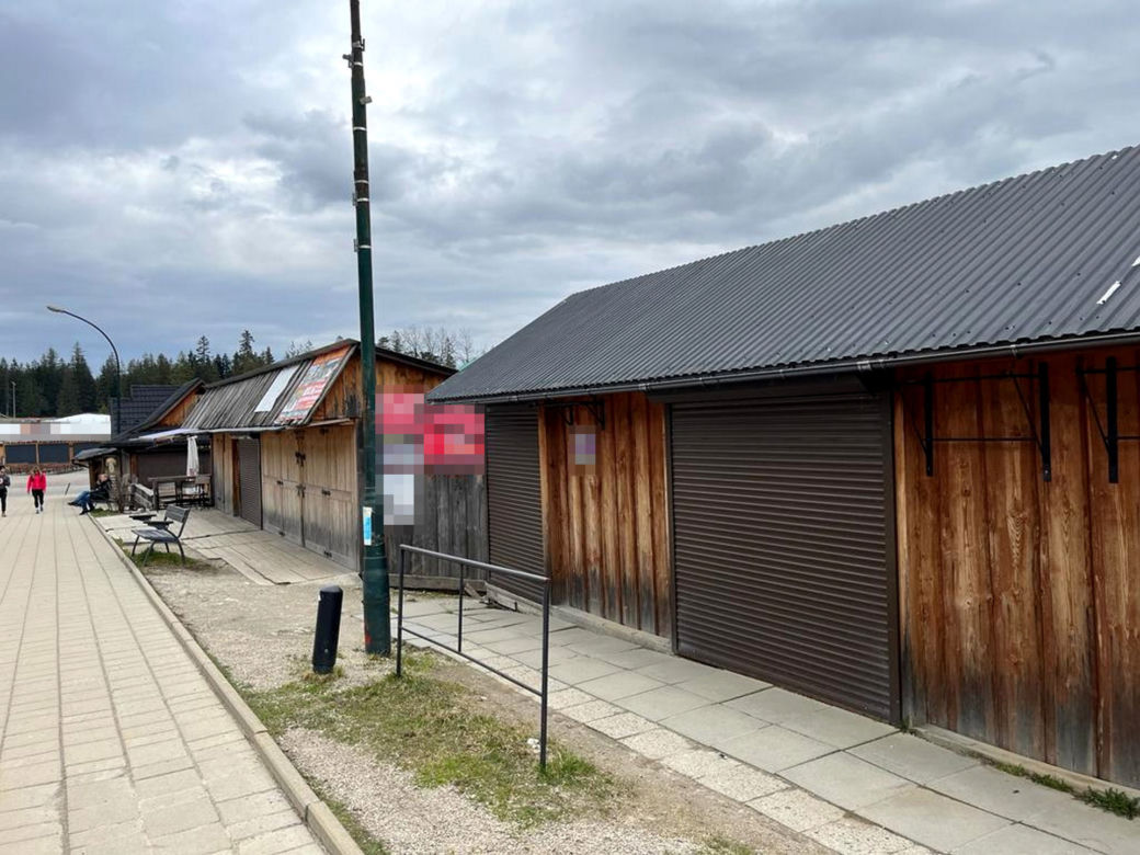 Wymarłe Zakopane przed sezonem. Pustki na Krupówkach i pod Gubałówką