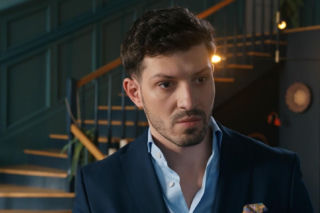 Barwy szczęścia. Ostra gra Justina, by zniszczyć Karolinę i Bruna. Wymyśli jak udowodnić fałszerstwo nagrań 