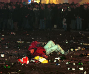 Sylwester w Warszawie sprzed lat. Tak stolica witała dawniej Nowy Rok