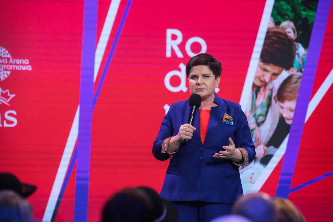 Taki styl ma Beata Szydło