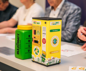 Ostrów. Miasto uczy ekologii. Będą olejomaty