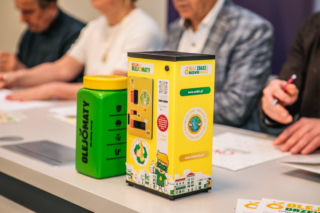 Ostrów. Miasto uczy ekologii. Będą olejomaty