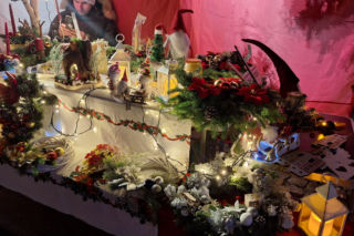 Pierwszy Jarmark Bożonarodzeniowy w Kotuniu: lokalna społeczność zaprasza na świąteczne przysmaki i atrakcje!