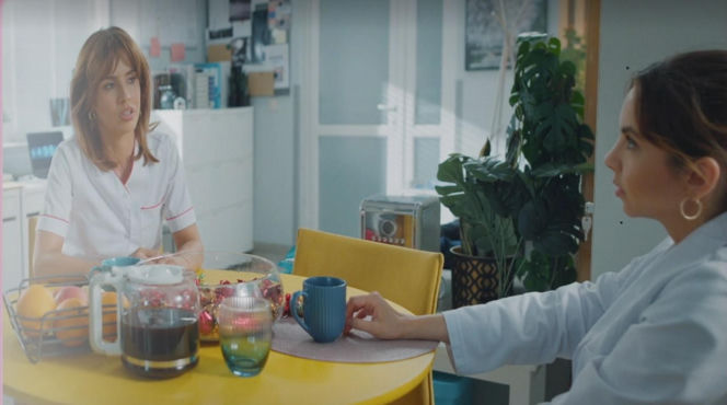 M jak miłość, odc. 1900. Aneta (Ilona Janyst), Kama (Michalina Sosna)