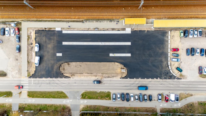 Budowa tymczasowej pętli autobusowej przy dworcu kolejowym w Otwocku