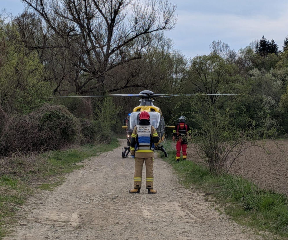 Dramatyczna akcja w Małopolsce. Quad z 22-latkiem wpadł do rzeki