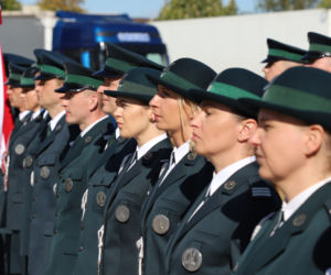 Olsztyn. Mamy 39 nowych funkcjonariuszy Służby Celno-Skarbowej. Złożyli już uroczyste ślubowanie [ZDJĘCIA]