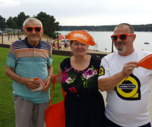 Bydgoska ekipa Eska Summer City na plaży w Pieczyskach