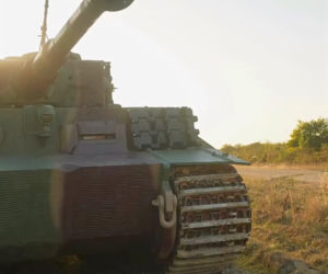 Od Waffen-SS do armii francuskiej. Czołg Tygrys I z Saumur znów jeździ