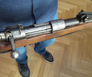 Muzeum Okręgowe w Lesznie ma nowy eksponat. To ponad stuletni karabin Mauser