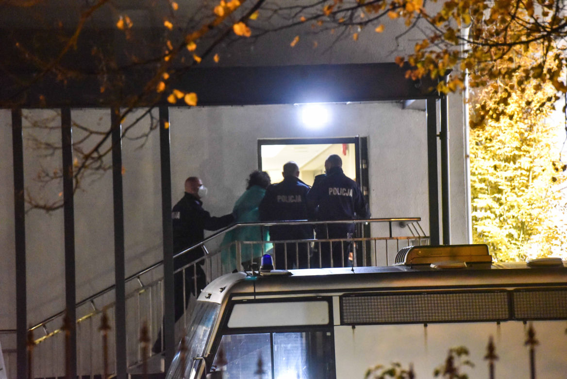 Lubicz Dolny: ponad 40 obcokrajowców w busie