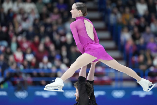 Ioulia Chtchetinina z pieroguszkiem