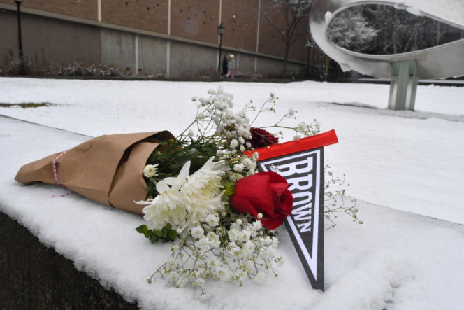 Policja szuka sprawcy strzelaniny na Brown University