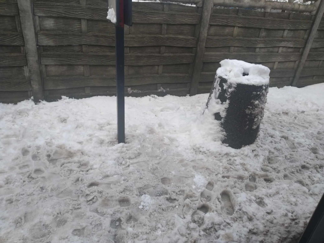 Łodzianie walczą z zimą. „Przystanki wyglądają tragicznie”