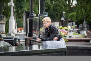 Druga szansa 4 sezon odcinek 1, Monika Borecka (Małgorzata Kożuchowska)