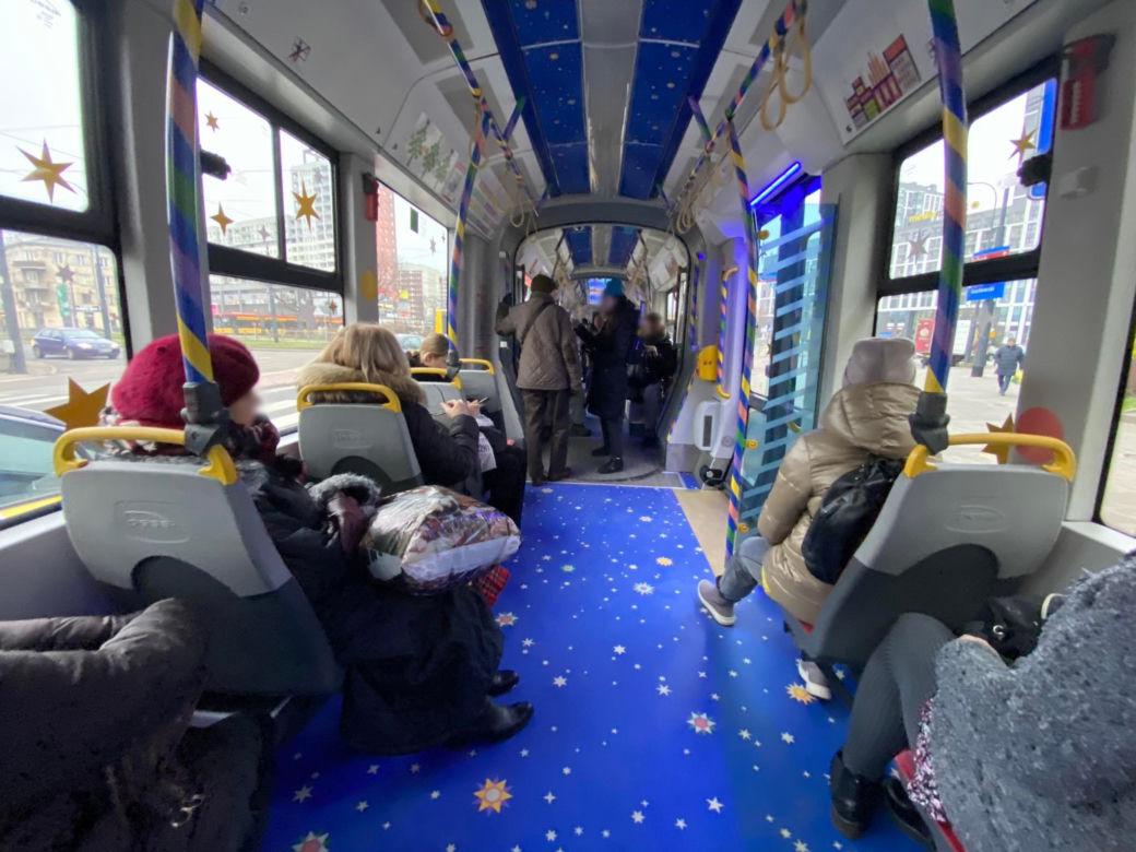 Świąteczny tramwaj w Warszawie