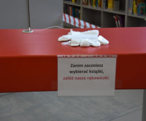 Biblioteki już otwarte. Tak teraz wygląda wypożyczanie lektur! Książki na kwarantannie [ZDJĘCIA] 