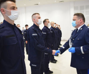 Nowi policjanci złożyli ślubowanie w Rzeszowie [ZDJĘCIA]