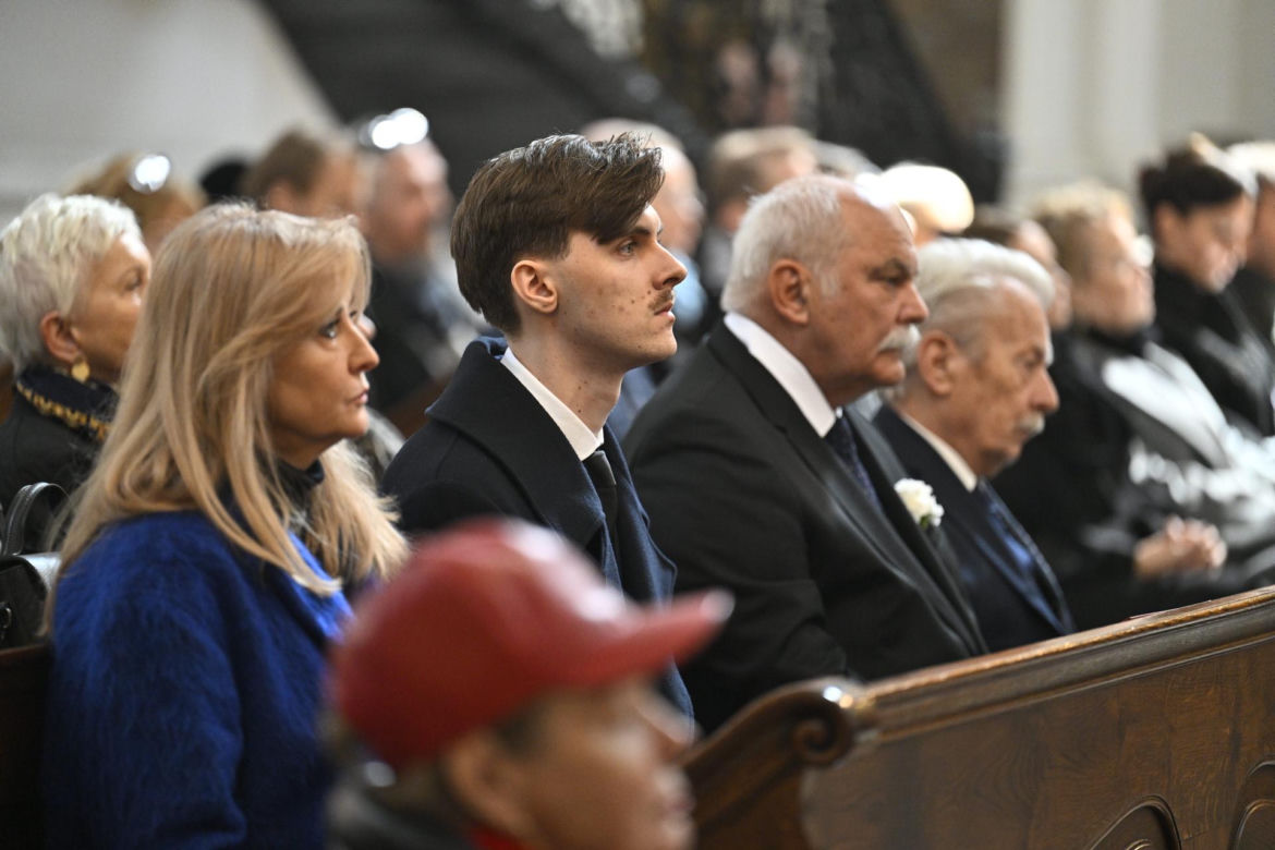 Pogrzeb Zofii Kucówny. Gwiazdy żegnają aktorkę