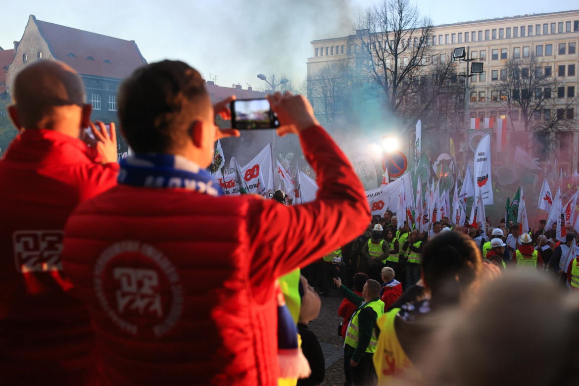 "Walczymy o Śląsk i o przemysł, żeby nie umarł"