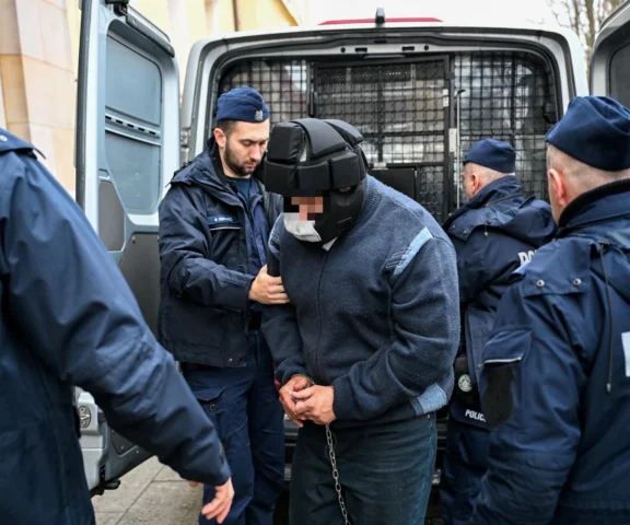 Były funkcjonariusz zabił 4-letnią córeczkę po grze w karty